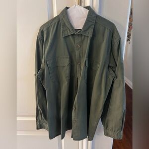 Men’s Medium Dark Olive Green Eotac Button Down Zip Shirt